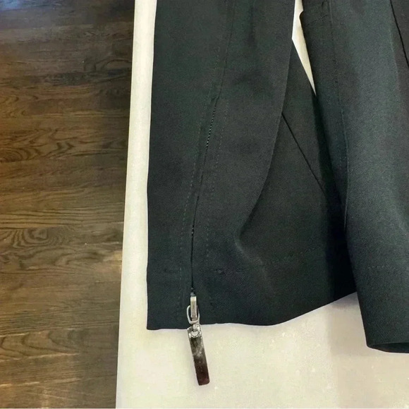 Vintage Cache women black zip up blazer. Adjustable waist buckles size 10 - Picture 9 of 13